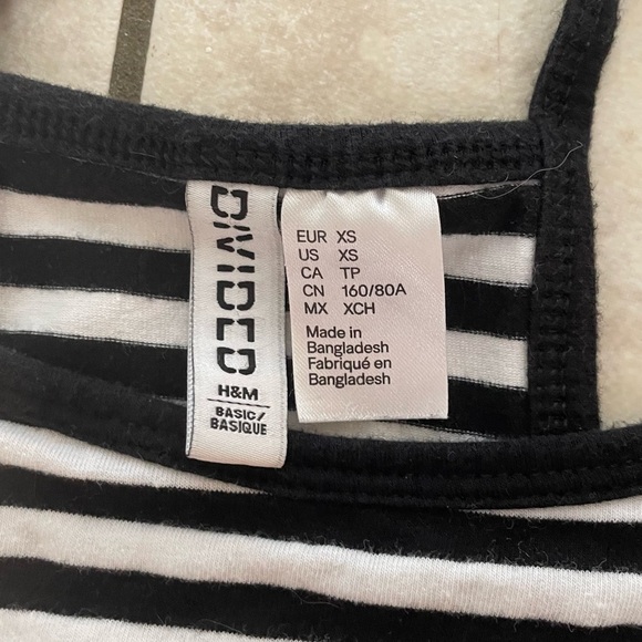 2 Small H&M Divided Stripped Crop Tops - Picture 7 of 9